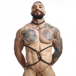 MOB DNGEON CUERDA NEGRA CON ANILLO PARA EL PENE